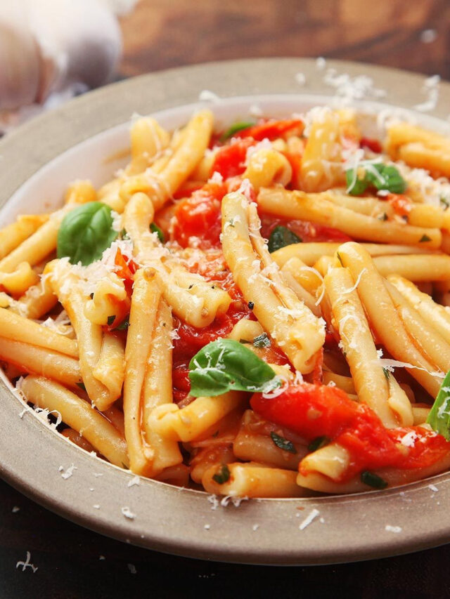 Creamy One Pot Pasta with Zucchini