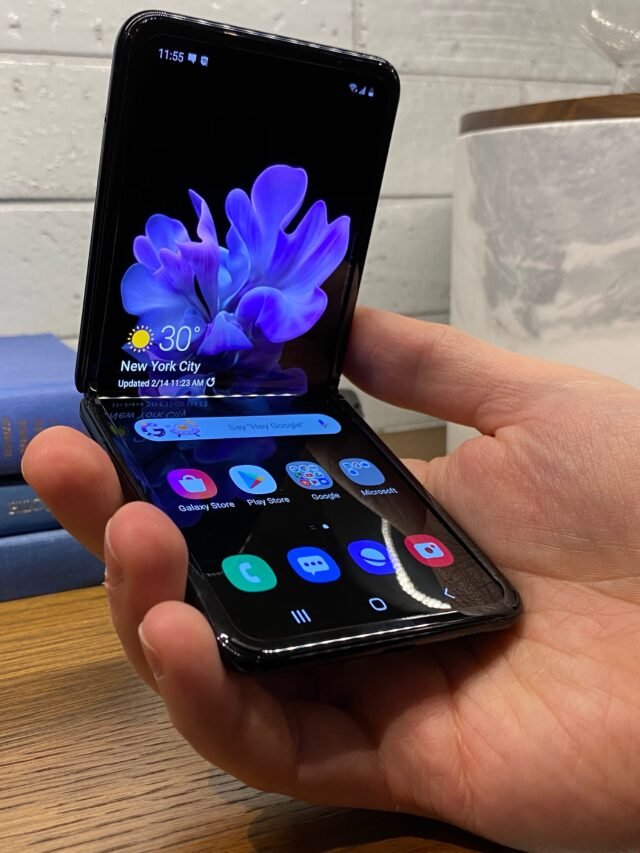 Samsung Galaxy Z Fold 6