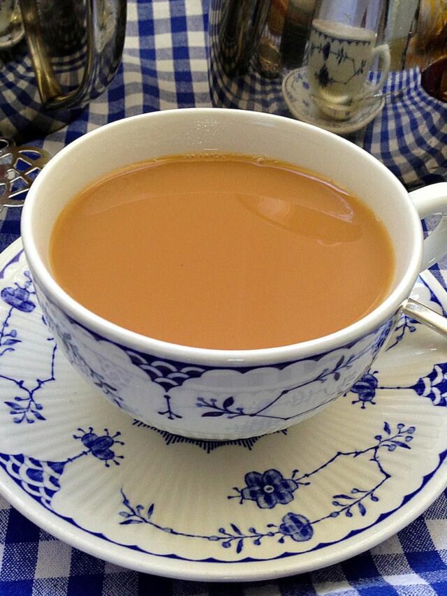 7 INCREDIBLE Health Benefits of the Blue Butterfly Pea Flower Tea